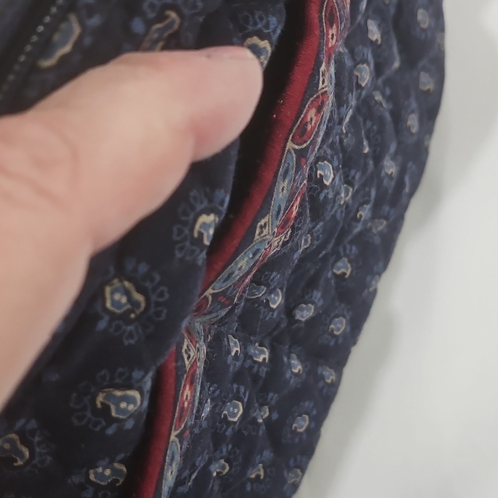 Vera Bradley Navy Blue Red Paisley Crossbody Bag Zip Closure Adjustable Strap - Picture 2 of 9